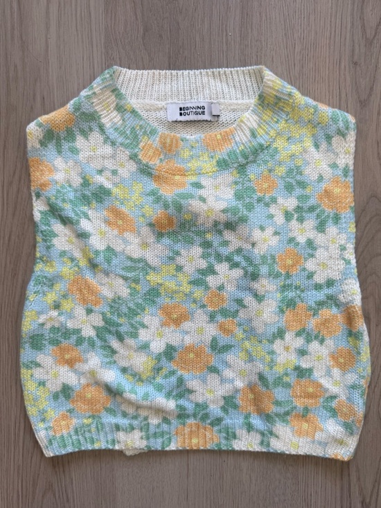 Beginning Boutique Sweaters - Beginning Boutique Mint Green Yellow Knit Sleeveless Sweater Wildflower US 2